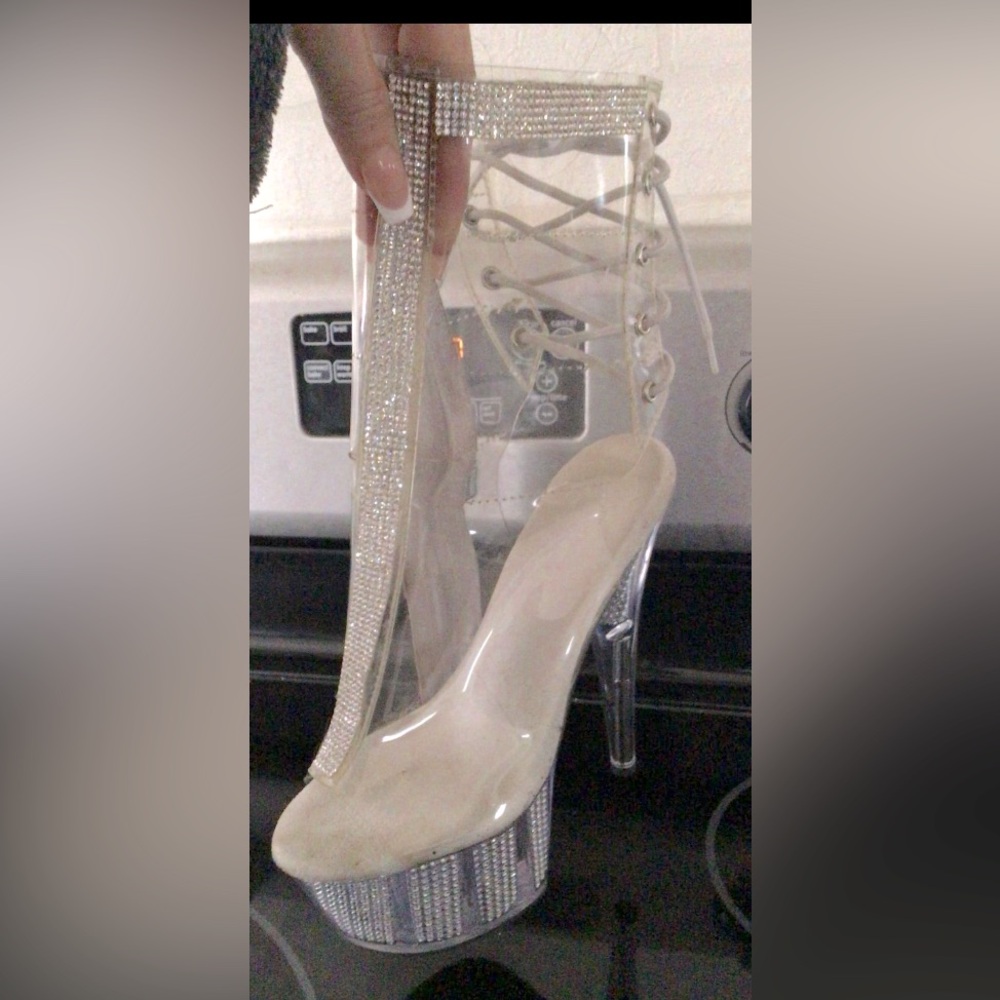 Pleaser Adore 1018 boots